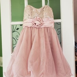 Deb prom dress size 7 color rose new with tags